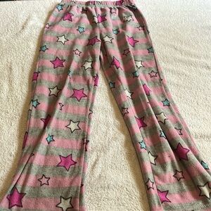 This is a sleep pant for kids of the age of 8 years